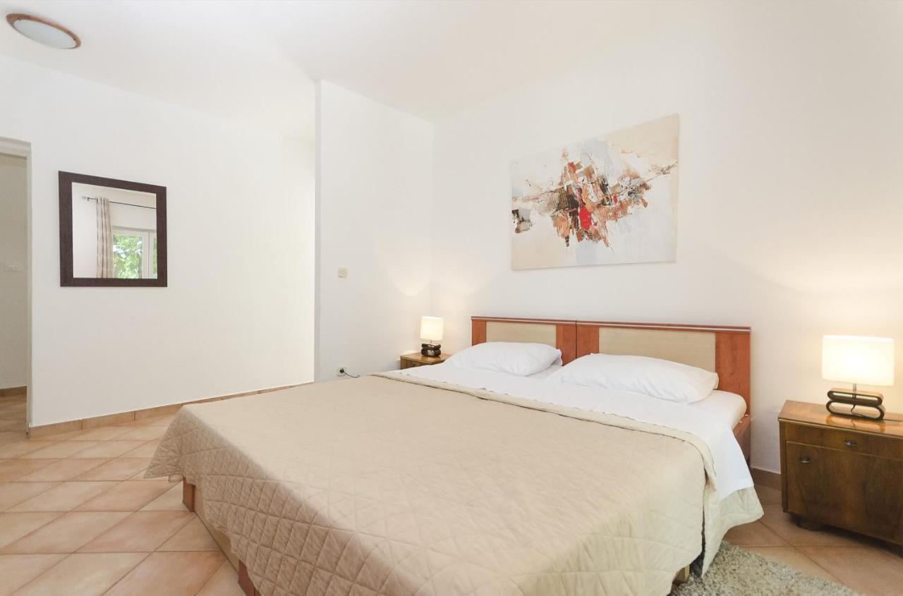 Apartments Karolina Vodice Zewnętrze zdjęcie